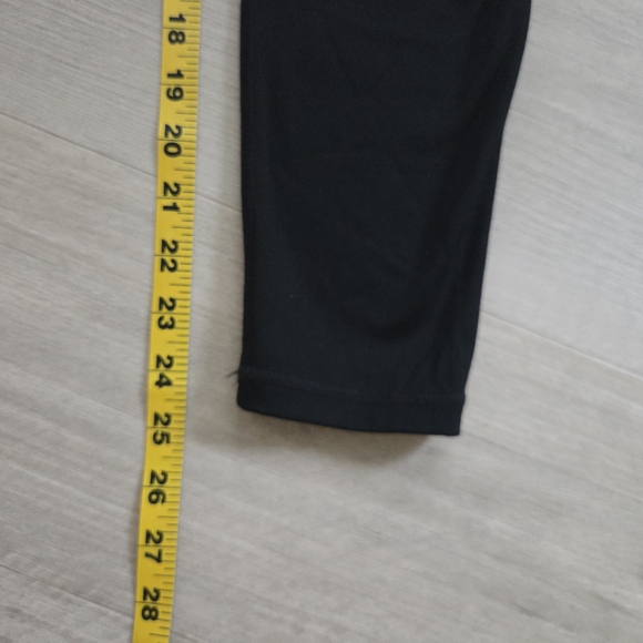 Quince Black Performance Leggings - Picture 5 of 5